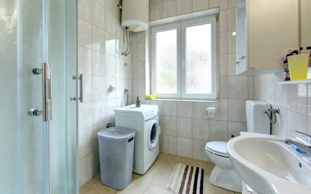 Inner City Apartment
