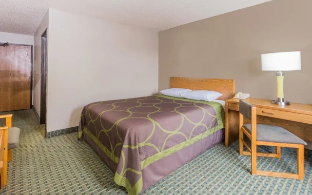 Super 8 St. Charles