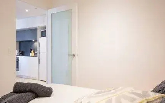 LittleStay Collection - Swanston