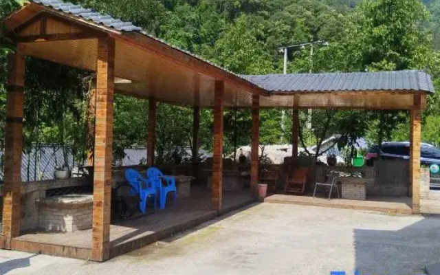 Longting Courtyard