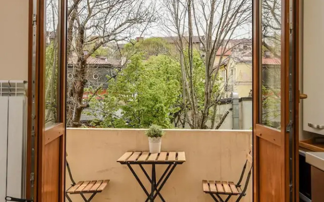 FM Deluxe 1-BDR Apartment - Iconic Donducov Boulevard