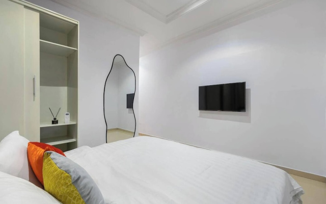 Fidrock Hotel And Suites