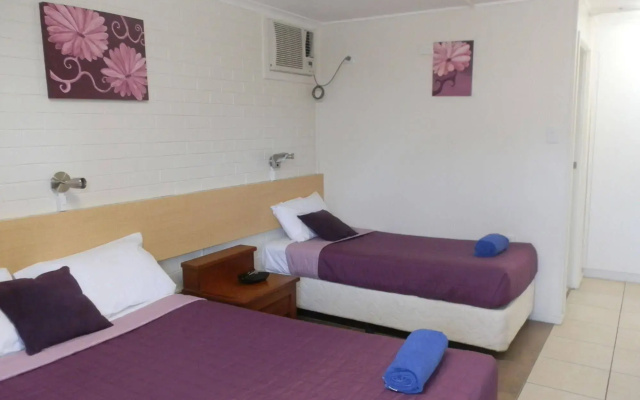 Coachman Motel