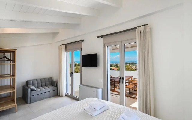 Maison D'Azur Lefkas Private Pool