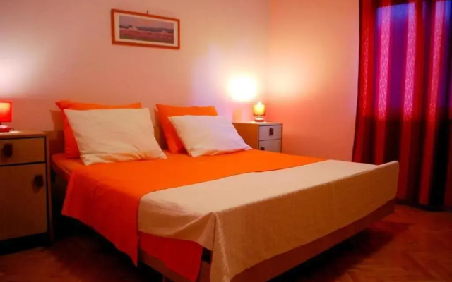 Apartments Hazi 1 - 150m from sea