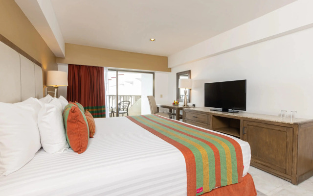 Tesoro Ixtapa All Inclusive