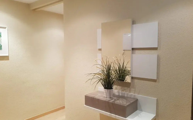 Apartamentos Dos Torres - Varda