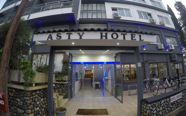 Asty Hotel in Nicosia, Cyprus from 78$, photos, reviews - zenhotels.com hotel front