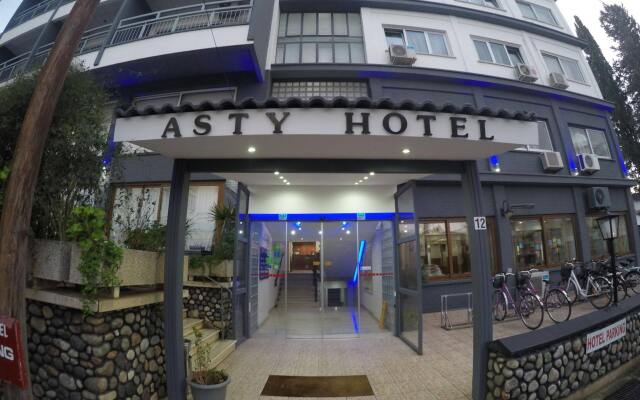 Asty Hotel in Nicosia, Cyprus from 77$, photos, reviews - zenhotels.com hotel front