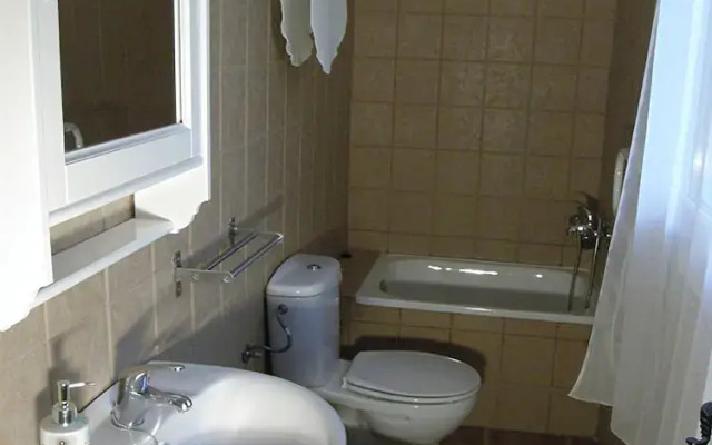 Malaga 101997 3 Bedroom Holiday home By Mo Rentals