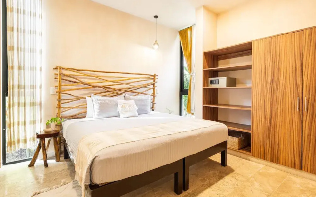 Luxury 2 Bedroom Suite Private Pool TL01