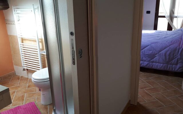 Отель Granny's House Сполето комната для гостей