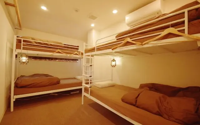 Hostel Ebi