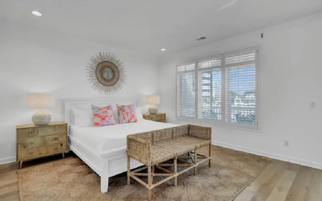 Yacht Harbor Court 30, Isle of Palms