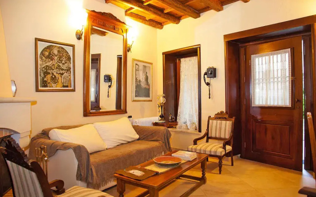 Vacation home in the Archanes with balcony