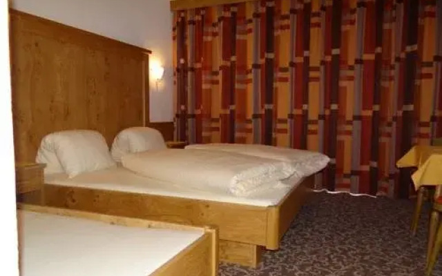 Gasthof Almhof