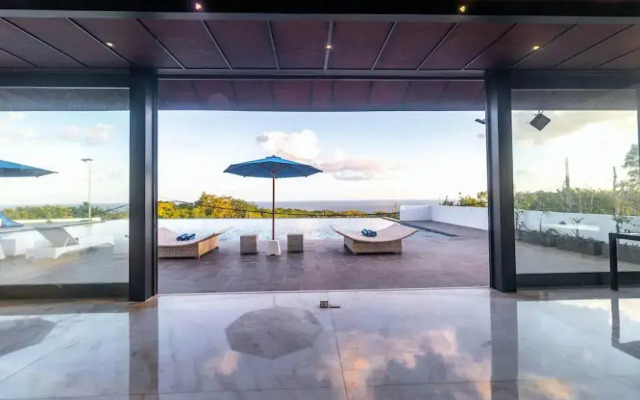 Surya Melasti Beach Villa