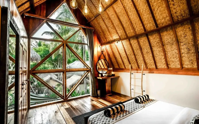 Gili Loft