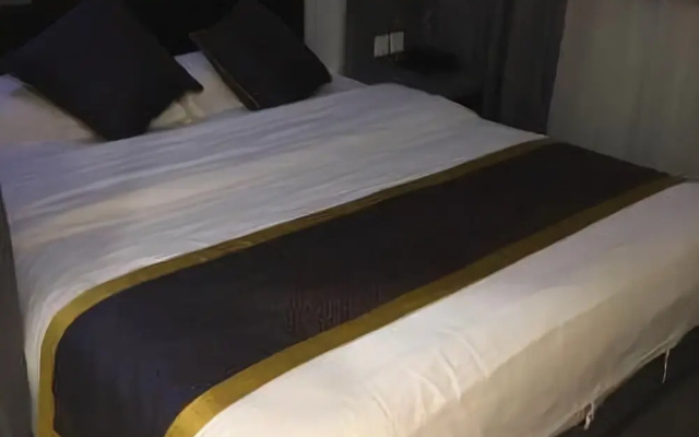 Zhotel