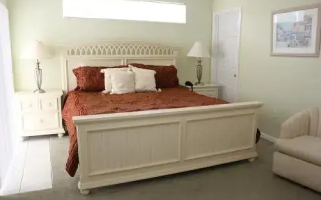 Grosvenor Villa TM001