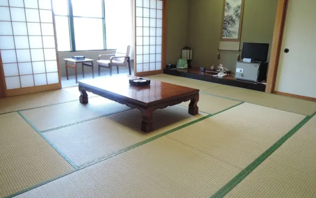 Etchu Goi Hanao Onsen Yamaboushi