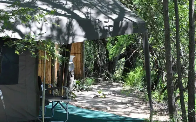 Askiesbos Okavango Delta