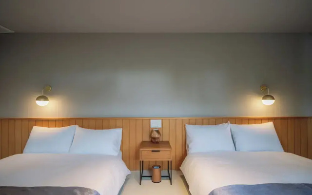 Reflexion Villas GLANZ