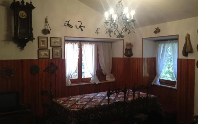 Esclusivo Chalet Immerso Nel Verde