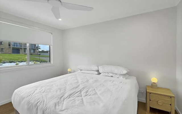 2-bed Beach Haven With Garden & Alfresco Dining