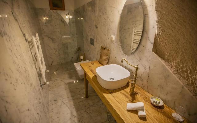 Lava Cappadocia Cave Hotel
