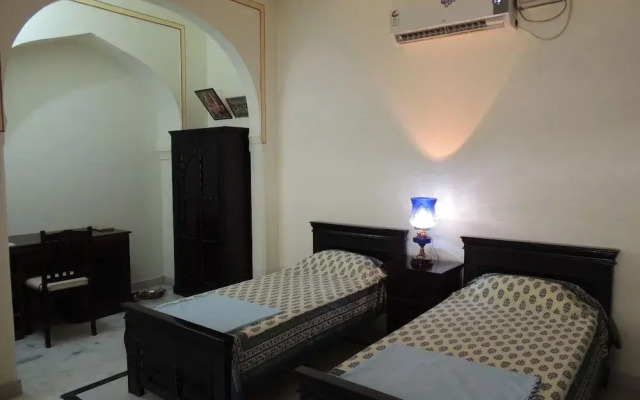 Dhula Garh  A Heritage Hotel
