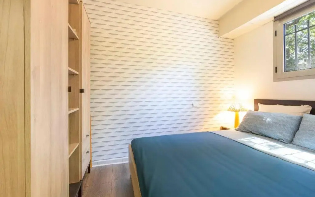 BNB RENTING 2 bedrooms near the beach 300 meters