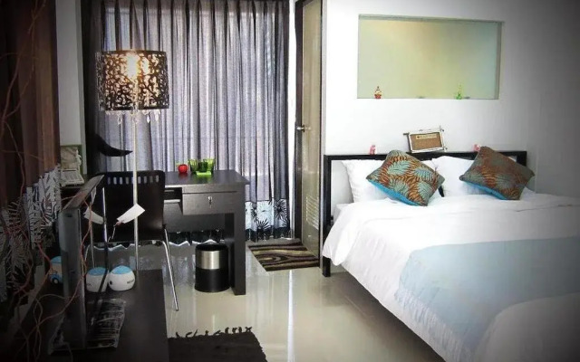 Centana Apartment