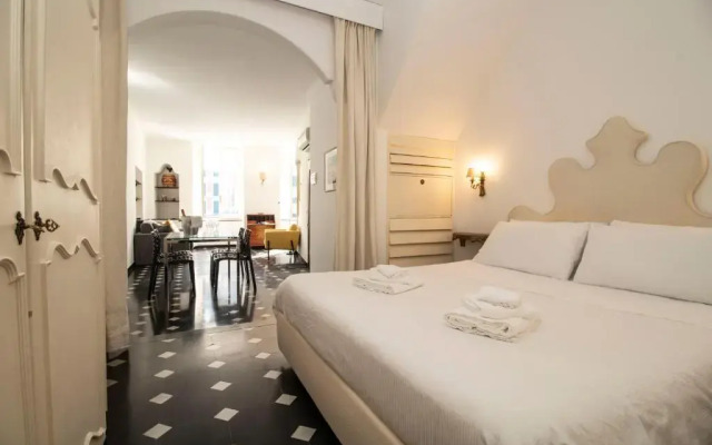 Royal by PortofinoHomes