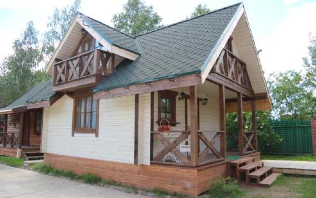Гостиница Guest House Le Chalet вид на фасад