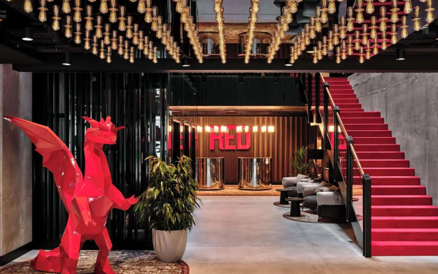 Radisson RED Hotel & Radisson RED Apartments, Kraków