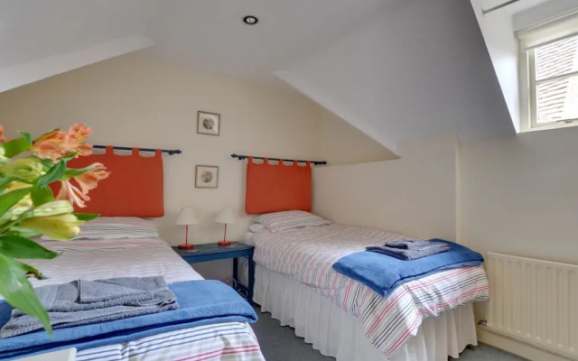 Spacious Holiday Home in Tunbridge Wells near City Center