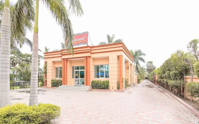 OYO 2032 Hotel Exotica