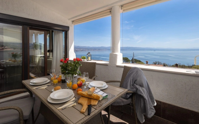 Apartment Villa Rebeka