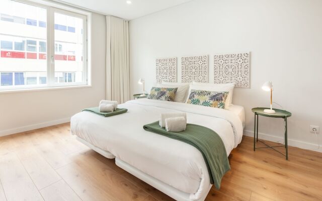 Апартаменты Oporto Palace Apartments вид на фасад