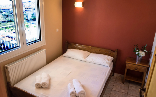 Eos Skiathos