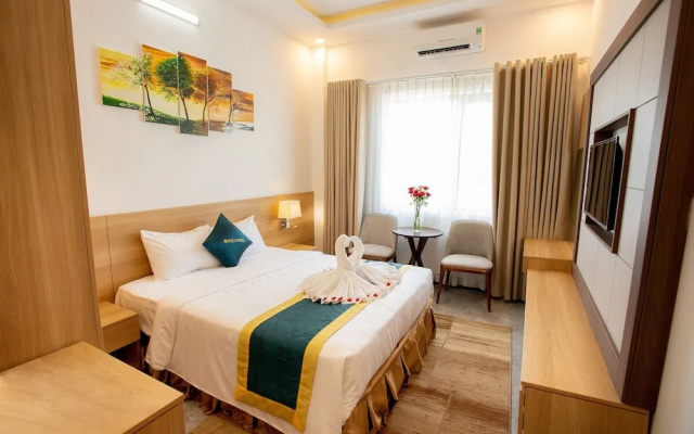 Nghi Lan Hotel