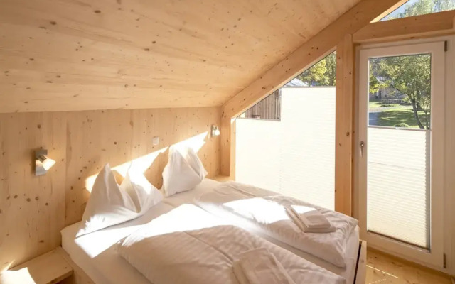 Chalet With Whirlpool tub