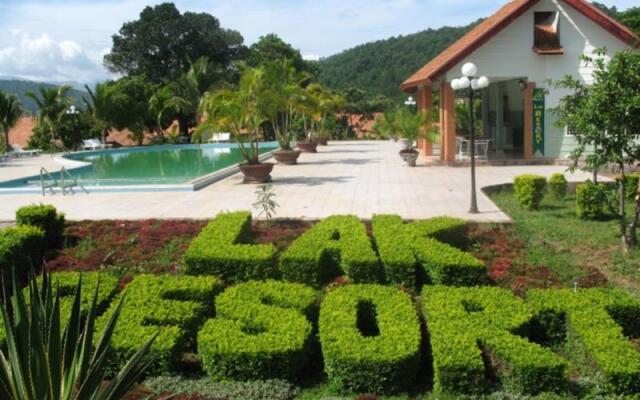 Отель Lak Resort вид на фасад
