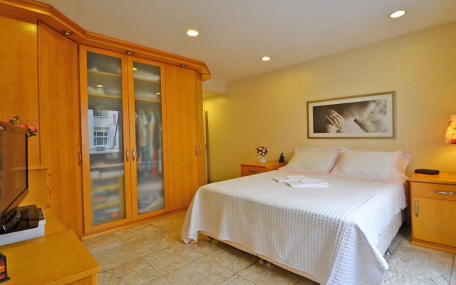 MZ Apartments Raul Pompeia