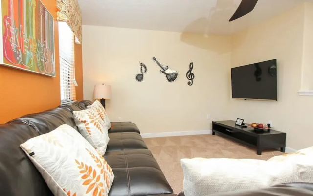 1436 Moon Valley Drive