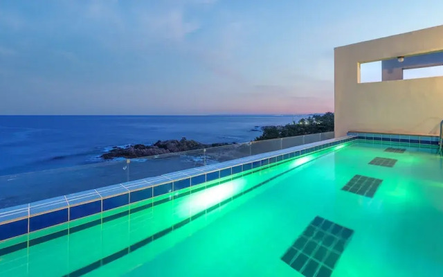 Yeongdeok The Best Pool Villa