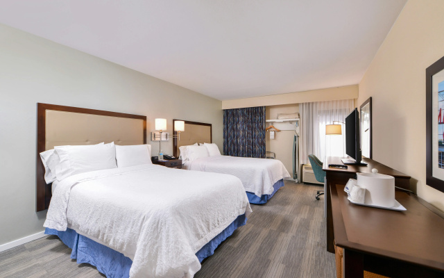 Hampton Inn Seattle-Airport