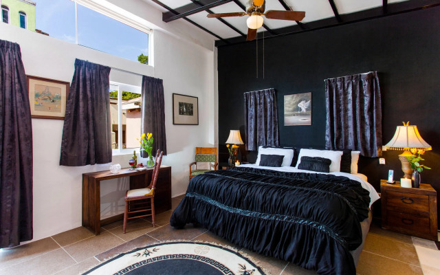 Garlands del Rio Riverside Boutique Hotel