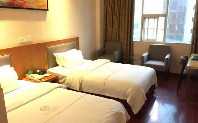 Yingshang Hotel Huangpu Branch